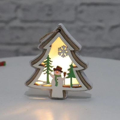 Zawieszka LED świąt. DREWNO 10cm CHOINKA WW 0156