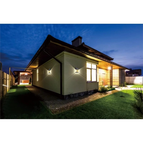 NAŚWIETLACZ LED SOLARNY ELEWACYJNA PIR 0299